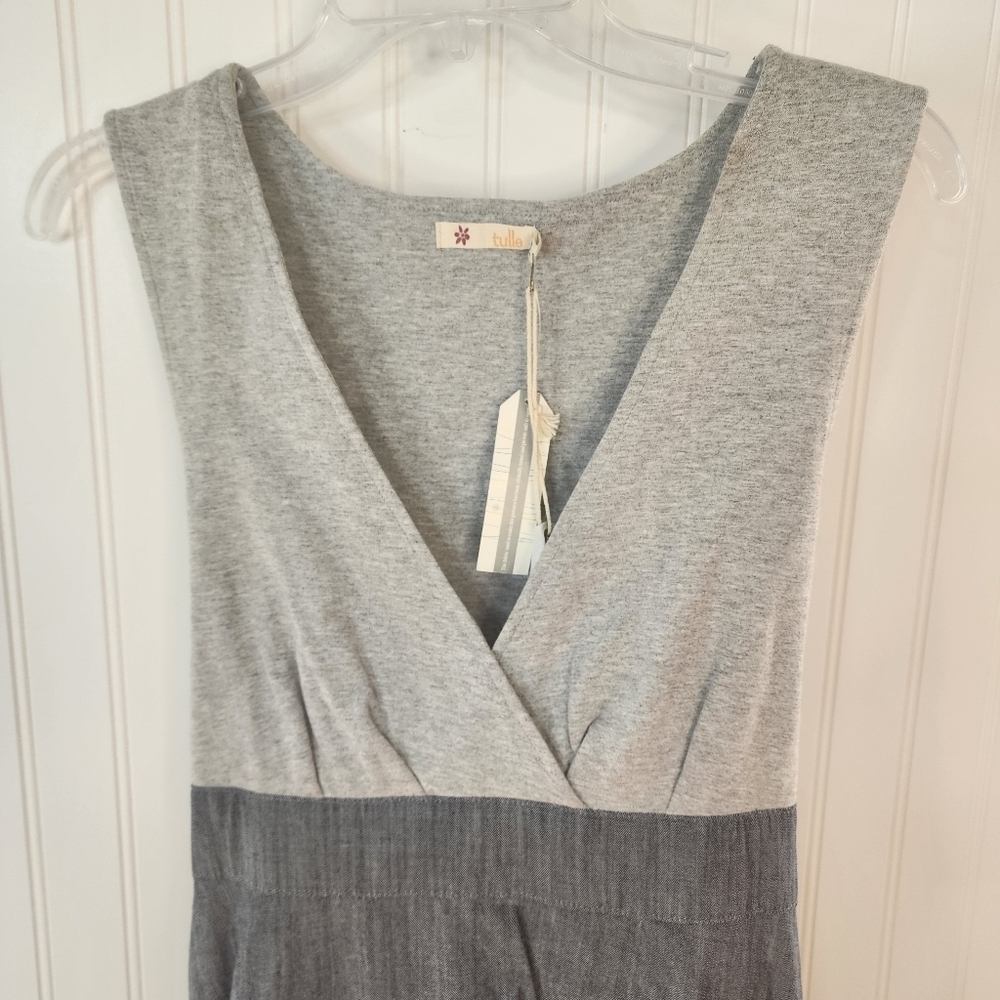 Tulle sleeveless dress low v-neck upper gray cotton,  bottom blue chambray NWT - Picture 4 of 10